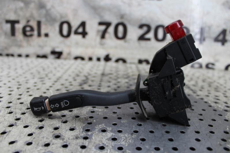 Commande de phare FORD FIESTA 2 Essence