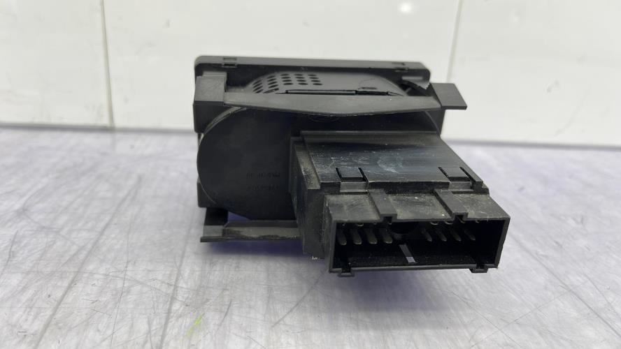 Commande de phare FORD FIESTA 5 PHASE 2 Diesel