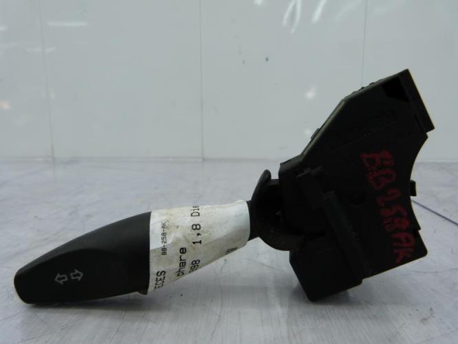 Commande de phare FORD FOCUS 1 Diesel