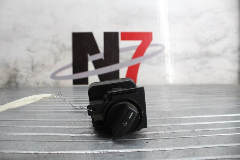 Commande de phare MERCEDES CLASSE A 169 PHASE 1 Diesel