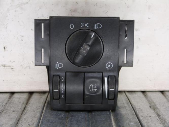 Commande de phare OPEL CORSA C PHASE 1 Essence