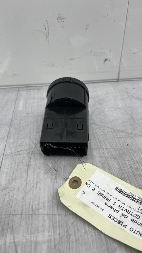 Commande de phare SKODA OCTAVIA 1 PHASE 2 Diesel