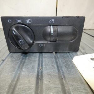 Commande de phare VOLKSWAGEN GOLF 3 Essence