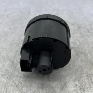 Commande de phare VOLKSWAGEN GOLF 6 Essence