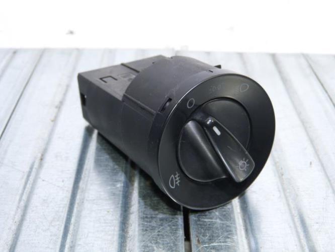 Commande de phare VOLKSWAGEN PASSAT 4 PHASE 2 BREAK Diesel