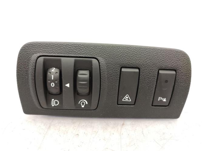 Commande de reglage hauteur de phare RENAULT MEGANE 3 PHASE 1 Diesel