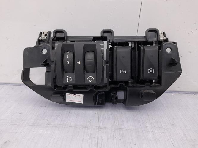 Commande de reglage hauteur de phare RENAULT CLIO 4 PHASE 1 Diesel