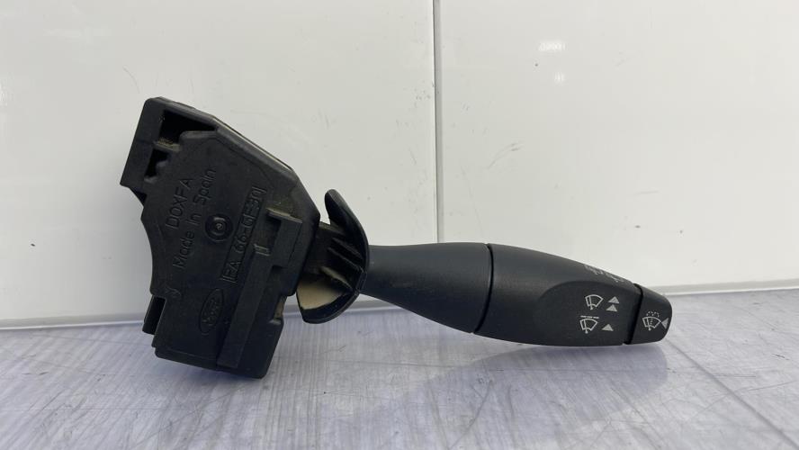 Commodo d'essuie glaces FORD FOCUS 1 Diesel