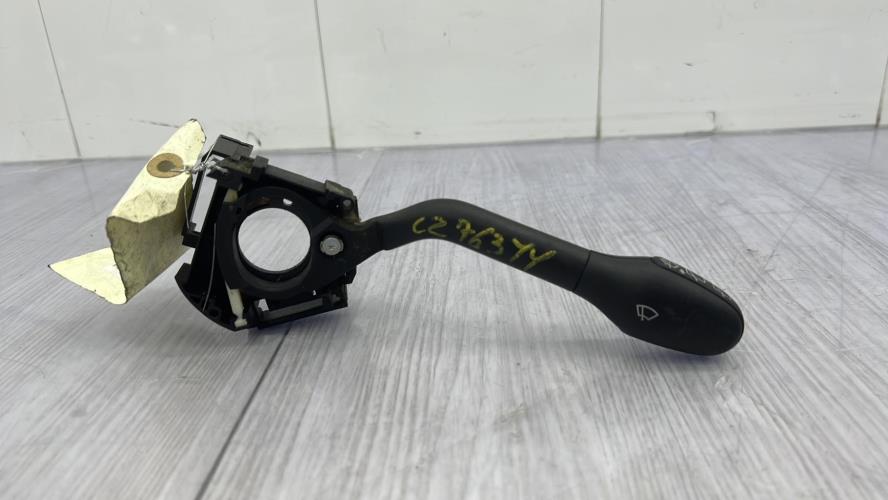 Commodo d'essuie glaces VOLKSWAGEN GOLF 3 Essence