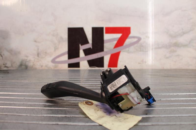 Commodo d'essuie glaces VOLKSWAGEN GOLF 5 Essence