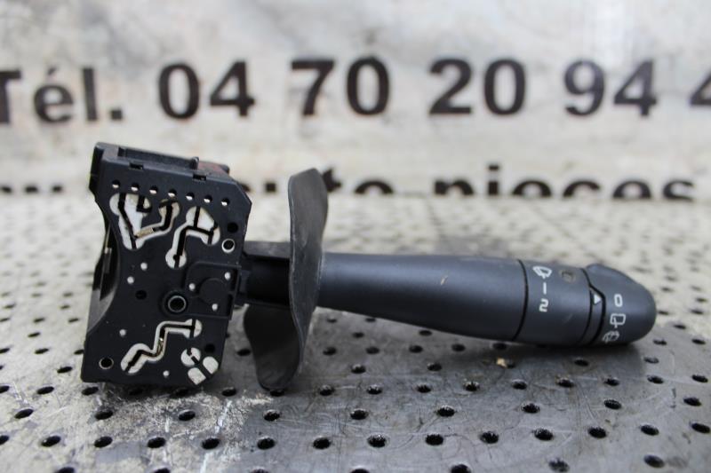 Commodo d'essuie glaces RENAULT CLIO 2 PHASE 1 Essence