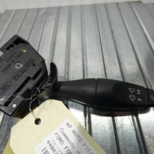 Commodo d'essuie glaces FORD FOCUS 1 BREAK Essence