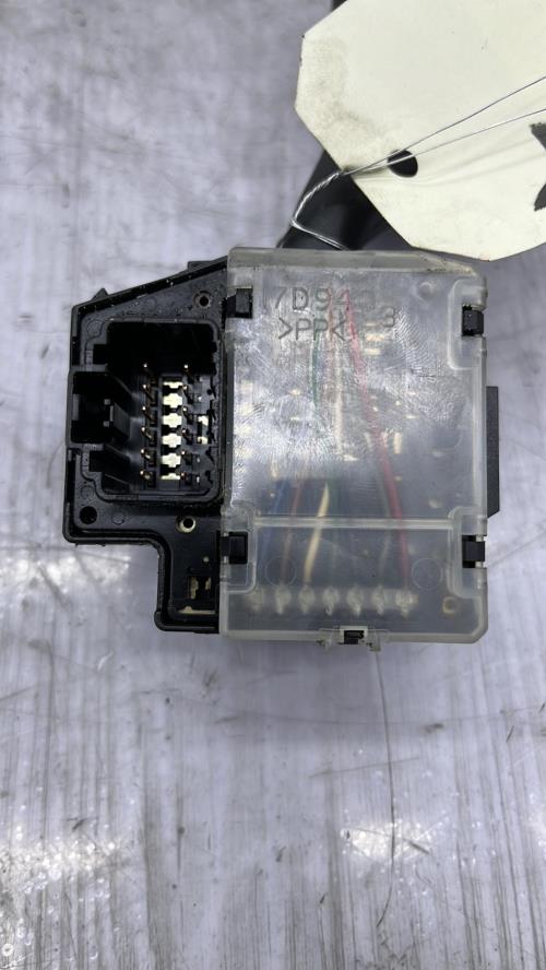 Commodo d'essuie glaces FORD FOCUS 2 PHASE 1 Diesel