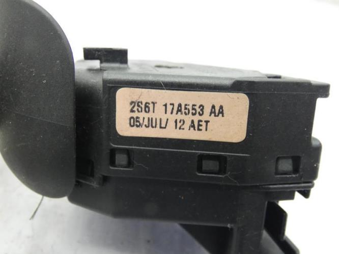 Commodo d'essuie glaces FORD FUSION PHASE 1 Diesel