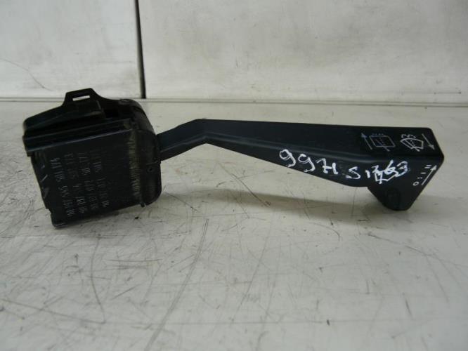 Commodo d'essuie glaces OPEL ASCONA C Essence