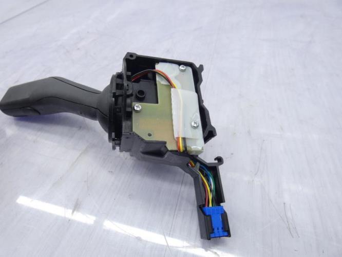 Commodo d'essuie glaces VOLKSWAGEN JETTA 3 Diesel