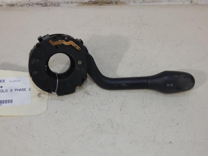 Commodo phare VOLKSWAGEN POLO 3 PHASE 2 Essence