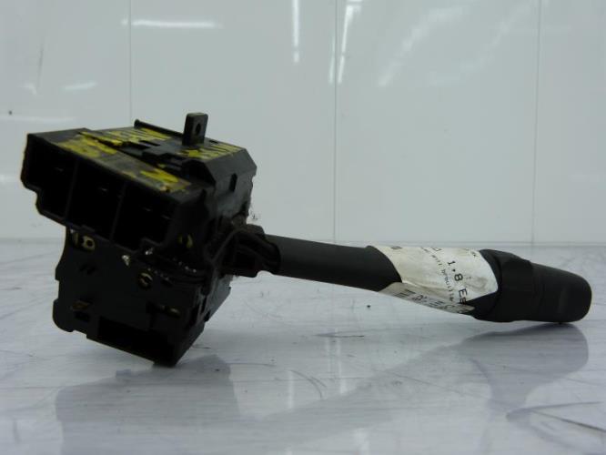 Commodo phare NISSAN ALMERA TINO PHASE 1 Essence