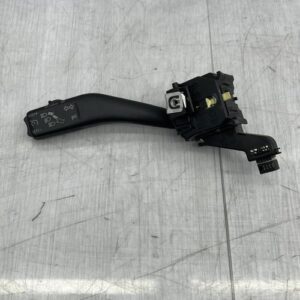 Commodo phare VOLKSWAGEN GOLF 5 Essence