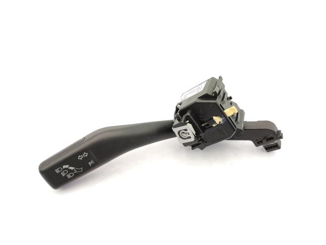 Commodo phare VOLKSWAGEN GOLF PLUS PHASE 1 Essence