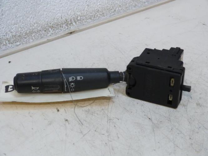 Commodo phare PEUGEOT 106 PHASE 1 Essence