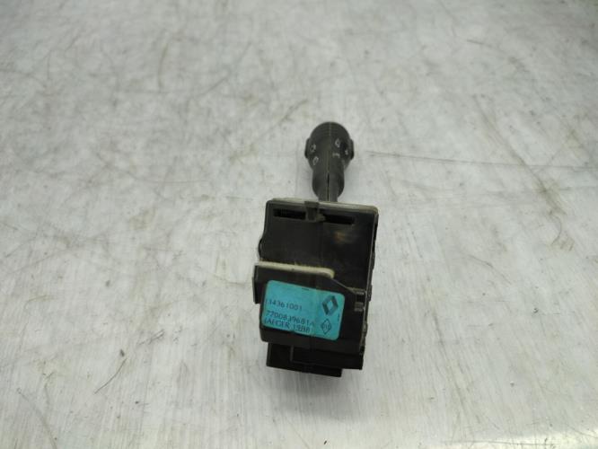 Commodo phare RENAULT TWINGO 1 PHASE 1 Essence