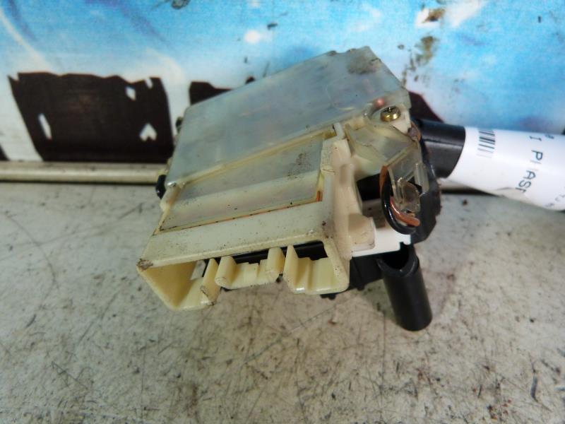 Commodo phare TOYOTA YARIS 1 PHASE 1 Essence