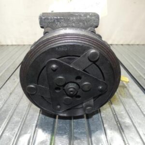 Compresseur clim FORD FIESTA 5 PHASE 1 Diesel