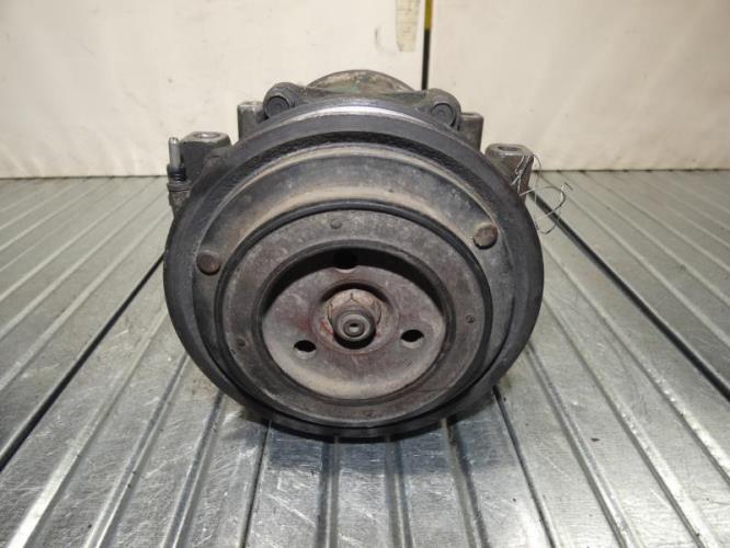 Compresseur clim RENAULT LAGUNA 1 PHASE 1 Essence