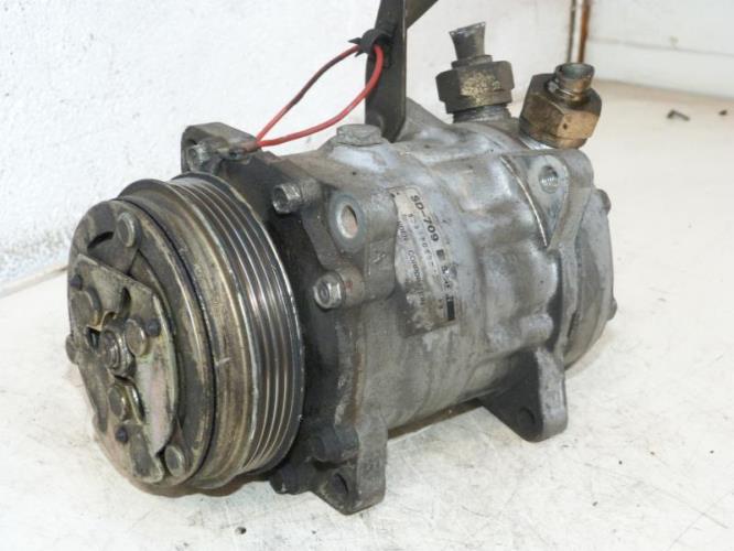 Compresseur clim RENAULT R25 PHASE 2 Diesel