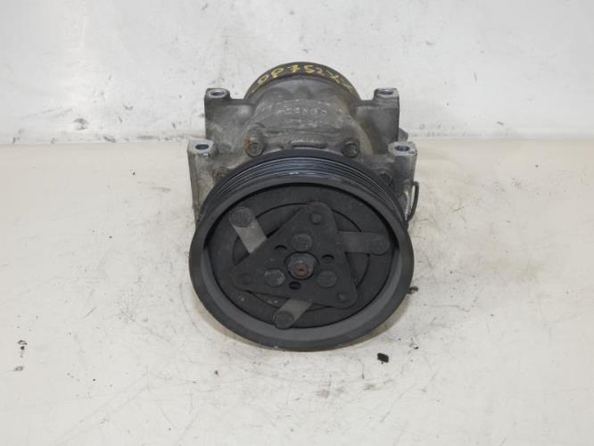 Compresseur clim RENAULT CLIO 2 PHASE 1 Essence