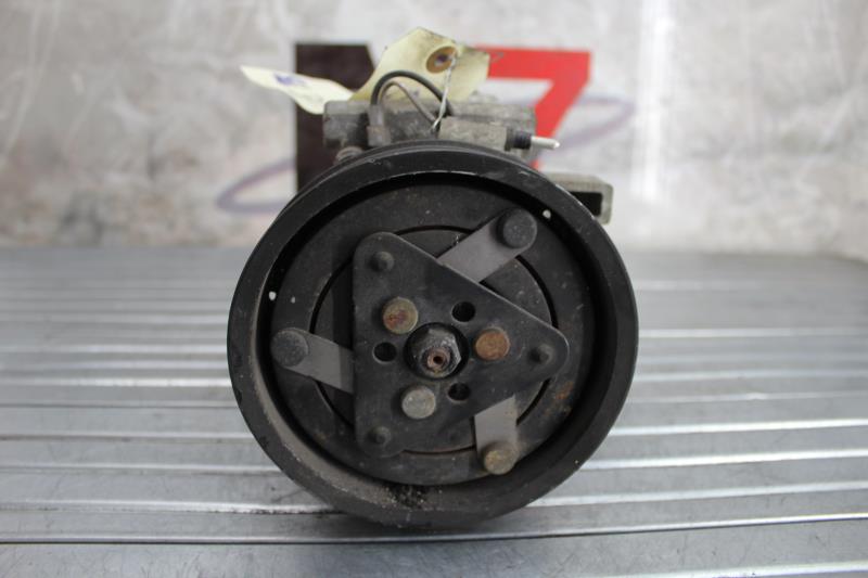 Compresseur clim RENAULT CLIO 2 PHASE 2 Essence