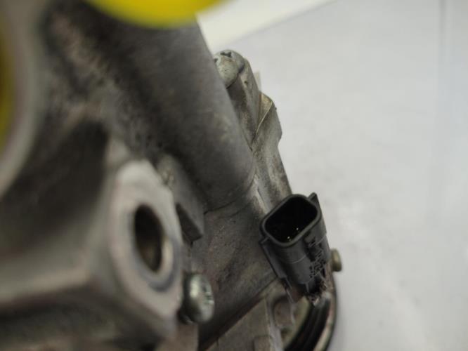 Compresseur clim DACIA DUSTER 1 PHASE 1 Diesel