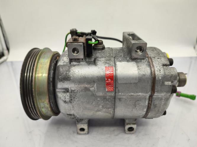 Compresseur clim VOLKSWAGEN PASSAT 4 PHASE 1 BREAK Diesel