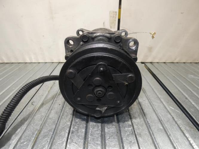 Compresseur clim PEUGEOT 206