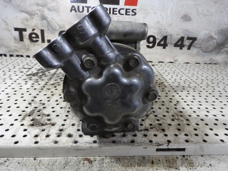 Compresseur clim RENAULT