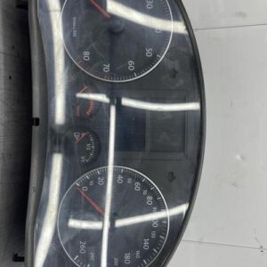 Compteur VOLKSWAGEN GOLF 5 Essence