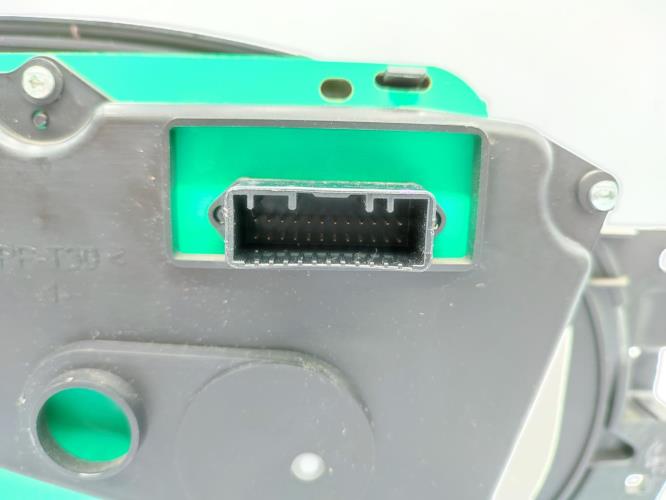 Compteur DACIA SANDERO 1 Essence/GPL