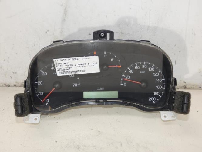 Compteur FIAT PUNTO 2 PHASE 1 Essence