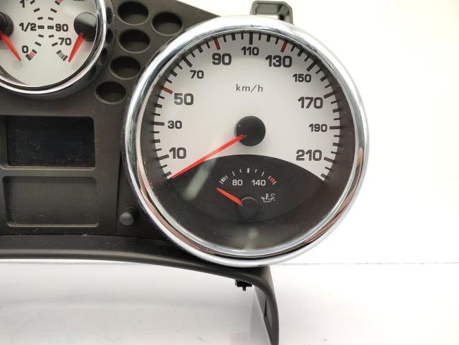 Compteur PEUGEOT 207 PHASE 1 BREAK Essence