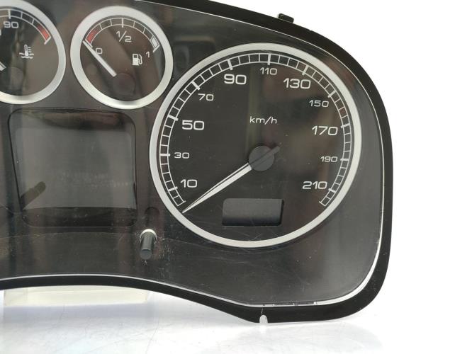 Compteur PEUGEOT 307 PHASE 1 BREAK Diesel