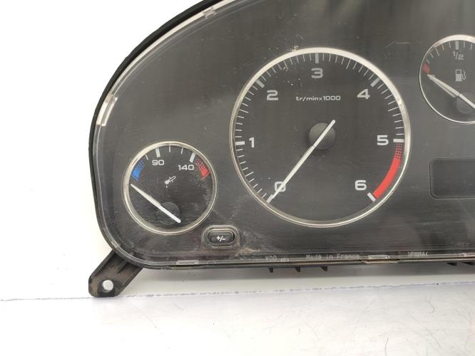 Compteur PEUGEOT 406 PHASE 2 BREAK Diesel