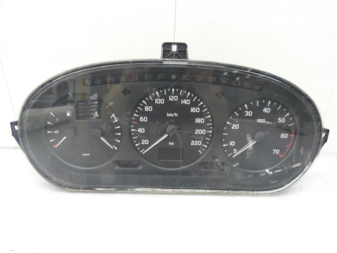 Compteur RENAULT MEGANE 1 PHASE 1 Essence