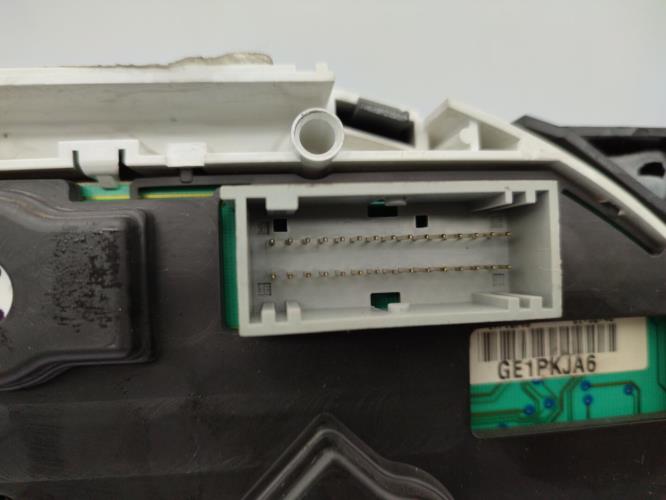 Compteur RENAULT LAGUNA 2 PHASE 2 Essence