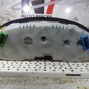 Compteur AUDI A4 1 AVANT PHASE 1 BREAK Diesel