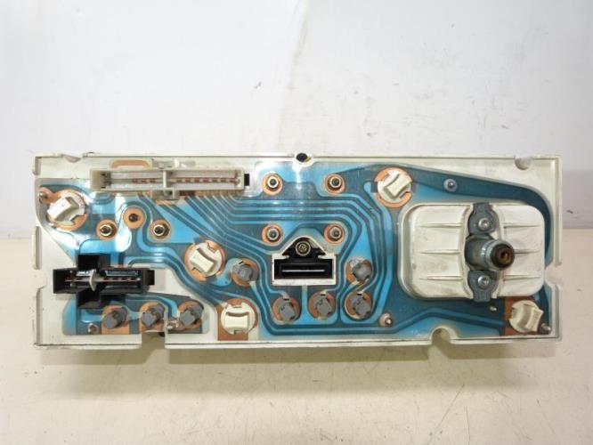 Compteur FORD FIESTA 2 Essence