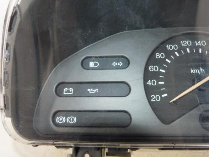 Compteur FORD FIESTA 3 PHASE 1 Essence