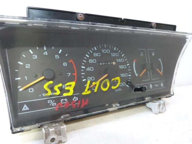 Compteur MITSUBISHI COLT 1 Essence