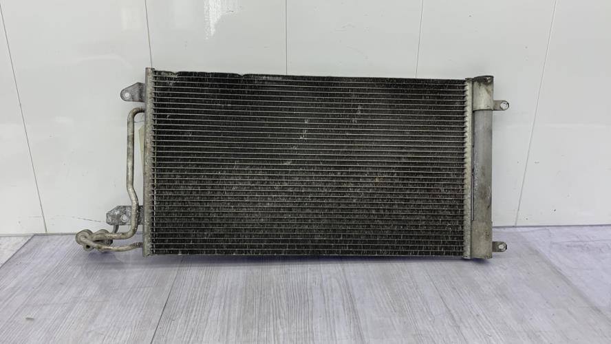 Condenseur de clim VOLKSWAGEN POLO 5 PHASE 1 Essence