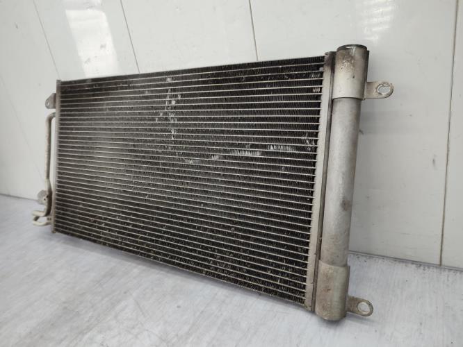 Condenseur de clim VOLKSWAGEN POLO 5 PHASE 2 Essence